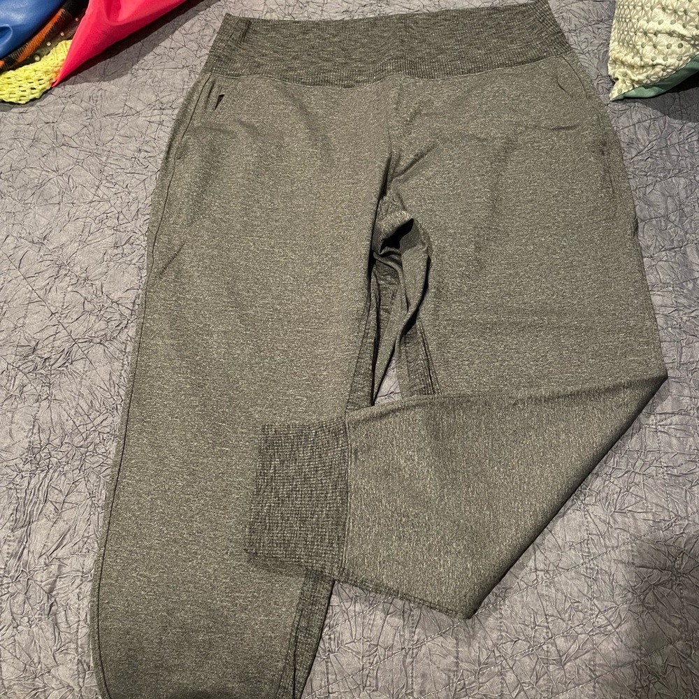Athleta grey Venice joggers, size xl